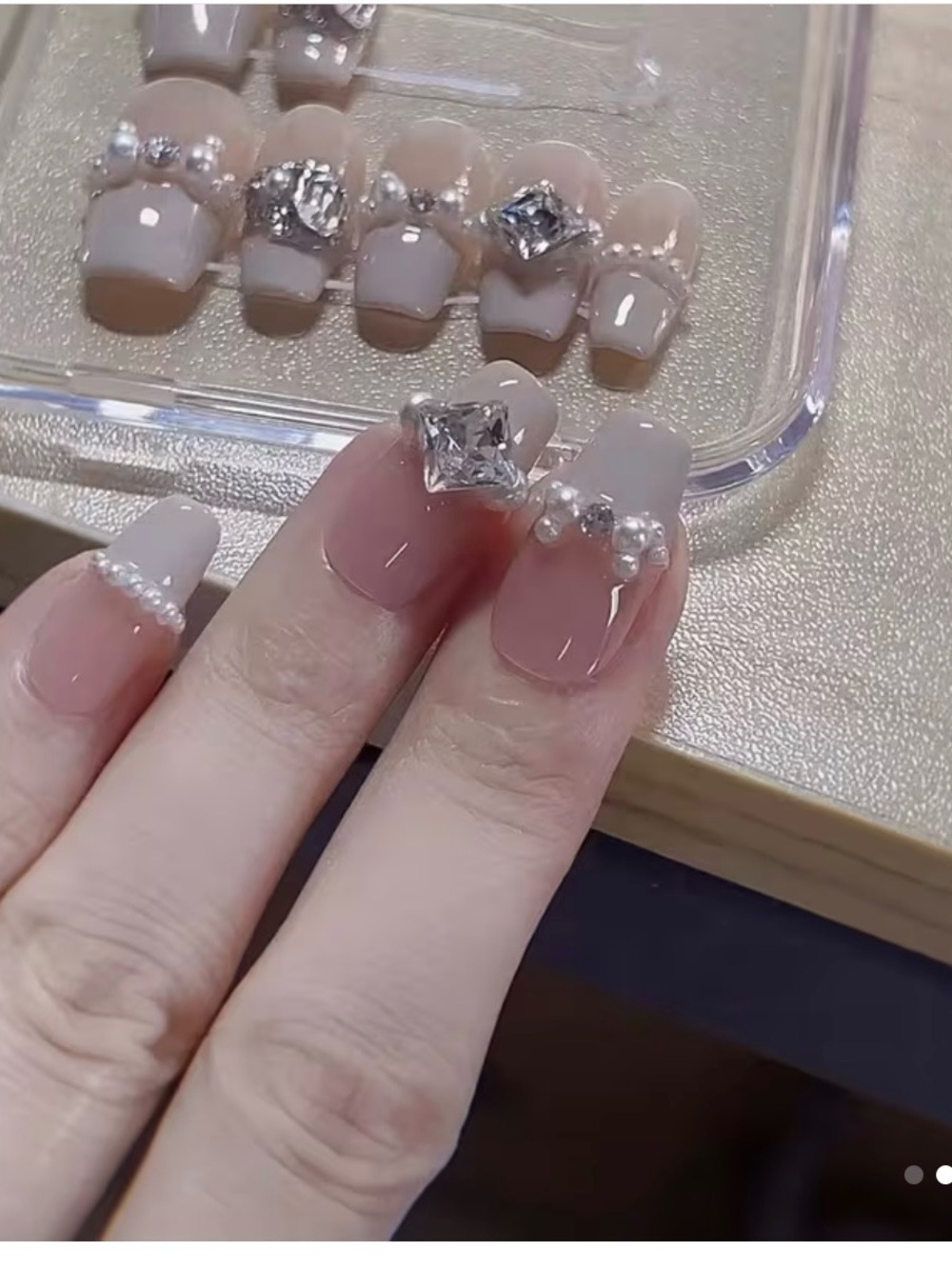 10PCS of Handmade Medium -length Base Color Press-On Nails, Easy & Elegant M - Picture 2 of 7